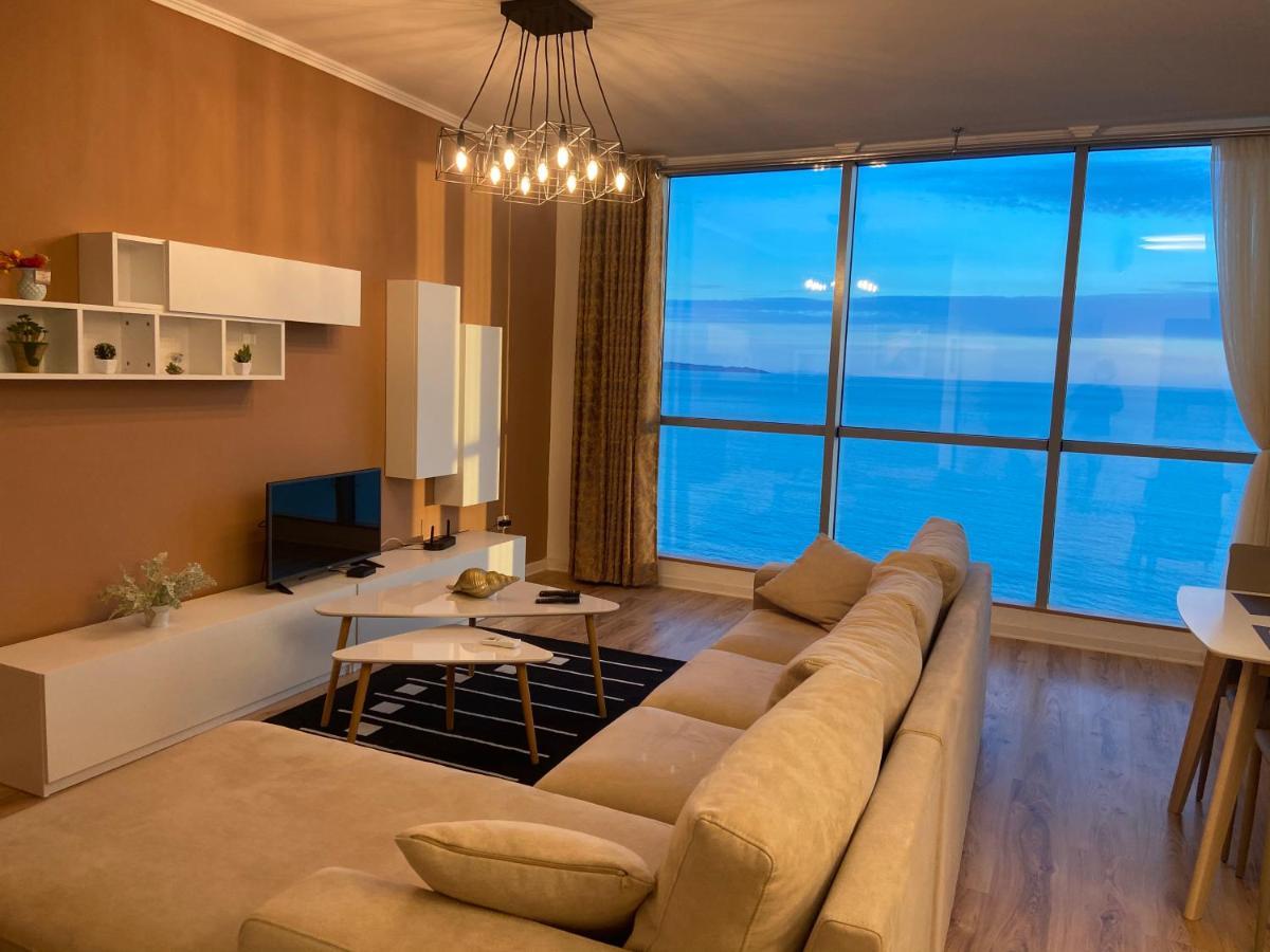 City Center& Sea View Apartment Durrës Kültér fotó