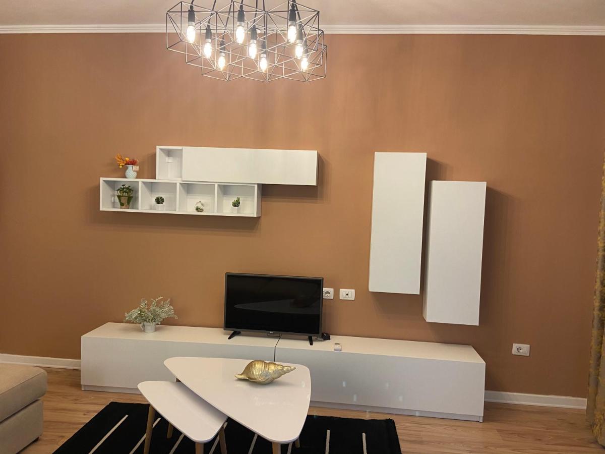 City Center& Sea View Apartment Durrës Kültér fotó